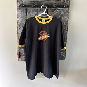 Men's Canucks Short Sleeve T-Shirt